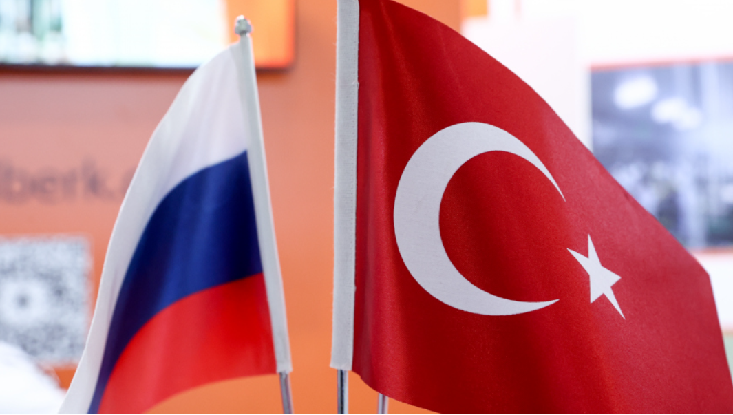 Короли лир: турецкие банки обещают российскому бизнесу расширить прием платежей