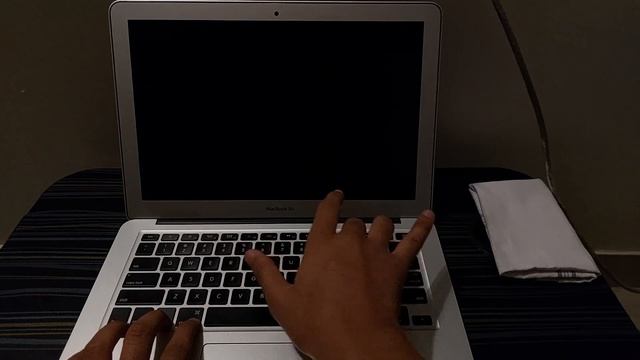 A simple way to fix Startup issues on Intel Mac (NVRAM Reset)