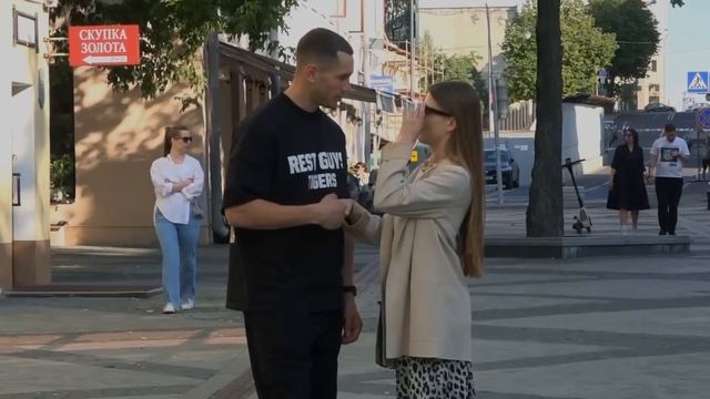 ЗАЦЕПИЛ МИЛФУ НА МЕРСЕ. ПОЗВАЛА К СЕБЕ В ЛИТВУ. СОГЛАСИЛАСЬ НА СЬЕМКИ ЖЕЛТОГО ЮТУБА.
