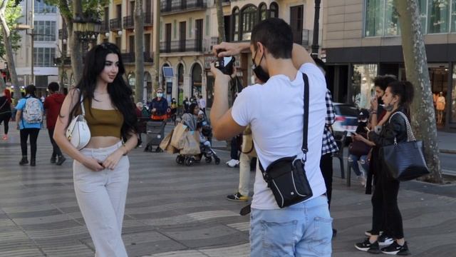 CANON M50 Mark ii Photography | EF-M 15-45mm | Taking pictures of strangers