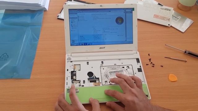 Upgrade Ram Acer aspire one Happy  - Dijamin bisa pasang sendiri