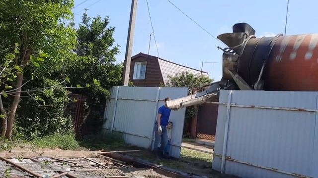 заливка фундамента.  заливаем фундамент под сарай мастерскую