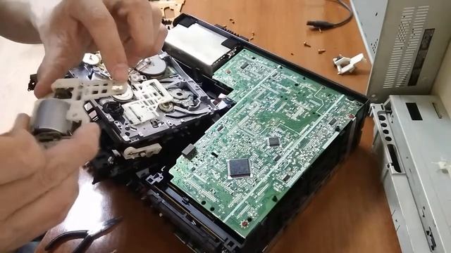 Небольшой ремонт (разборка) Panasonic AG4700