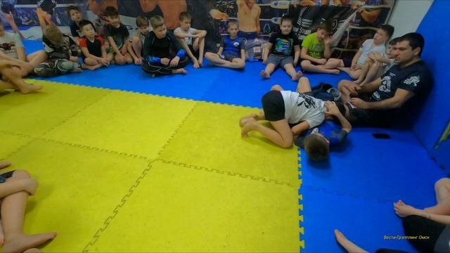 Эскендеров Рагим.Тренеровка грэпплеров.