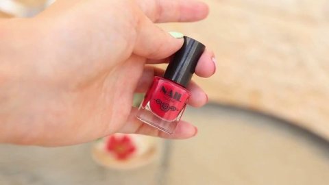 Лаки ДЛЯ НОГТЕЙ и аксессуары. OPI, MILV, Бархатные Ручки