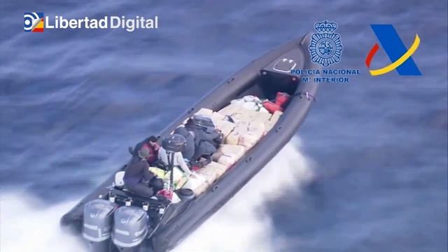 Detenida una lancha con 2000 kilos de hachís tras cinco horas de persecución en alta mar