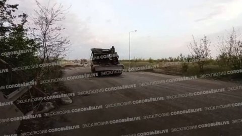 Бойцами группировки «Центр» успешно осуществлена эвакуация танка Leopard из зоны боевых действий сво