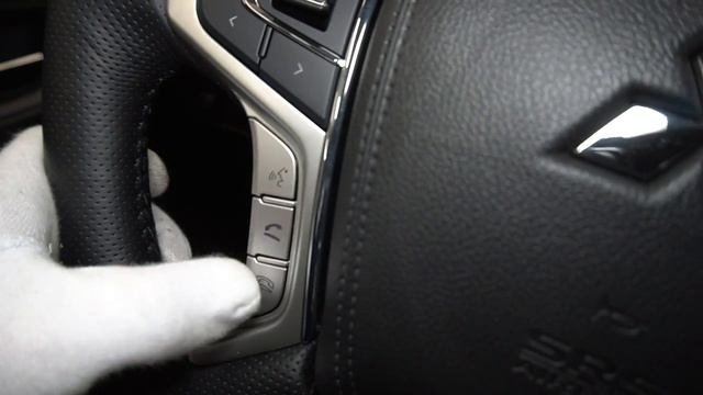 Mitsubishi L200 2020 2.4D (154 л.с.) 4WD МТ Intense - видеообзор
