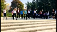 В НОВОАНДРОСОВО ПРОВЕЛИ ФЛЕШМОБ ПО ТЕМЕ ПДД