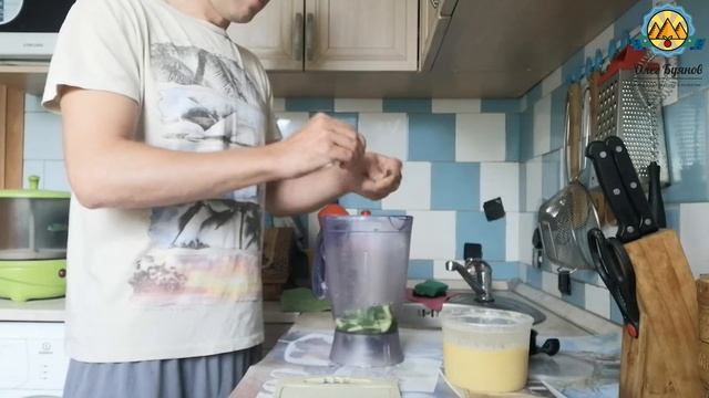 Огуречный смузи с мятой, лаймом