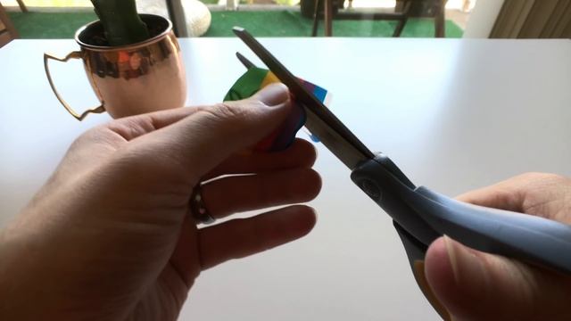 How to Make a DIY Retro Apple Logo for Your Macbook Pro (2016/2017)