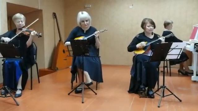 "Венгерский чардаш", квартет преп.: Скомаровская Н.Д., Кравцова И.В., Борщевская Н.А., Пашкевич Е.А