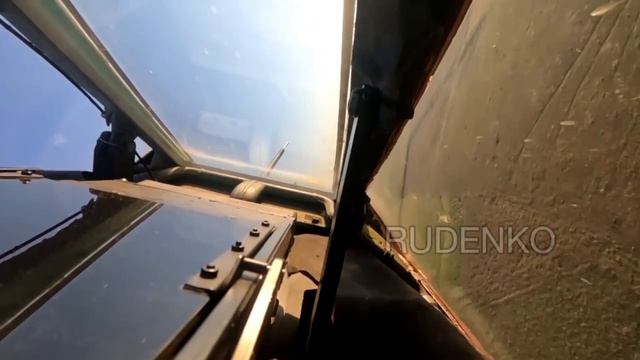 🇷🇺🇺🇦 Кадры работы экипажа штурмовой авиации Су-25 по опорному пункту и живой силе ВСУ !!!