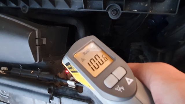 Включение вентиляторов охлаждения радиаторов при 102°C на ВАГ.