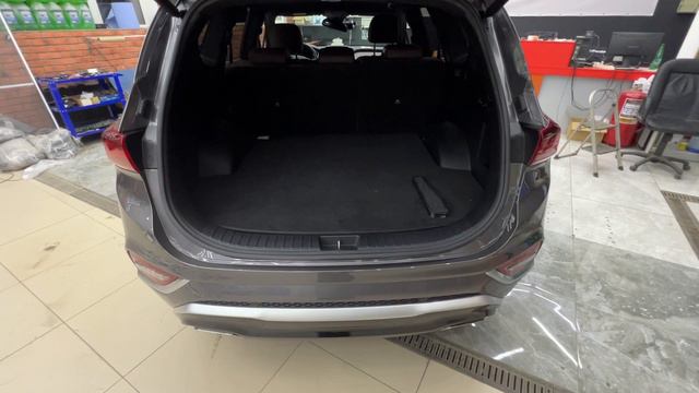 Открытие и закрытие крышки багажника Hyundai Santa Fe TM «пинком»