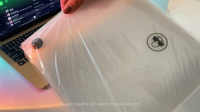 MacBook Air M1 Chip Gold (unboxing) | Loradoel T.