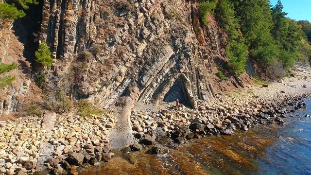 Пирамида на мысе Агрия/ Дикие пляжи Ольгинки