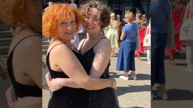 Лена, получение диплома