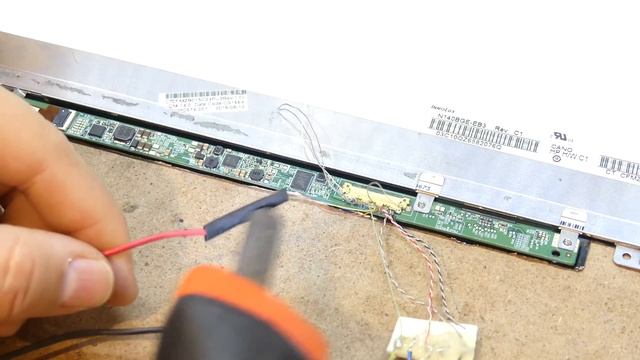 ♻️ Como Convertir Pantalla De Laptop [eDP] En Monitor♻️
