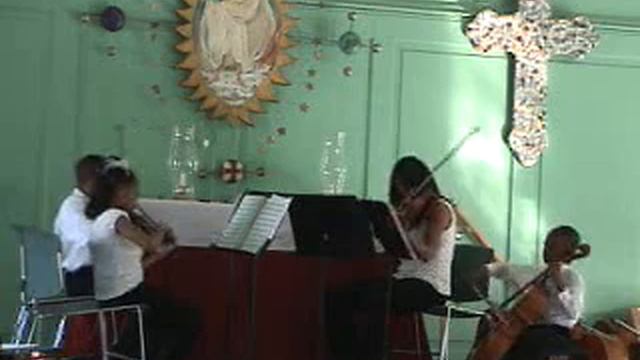 In the Hall of the Mountain King The Elliott Performed by Family Quartet