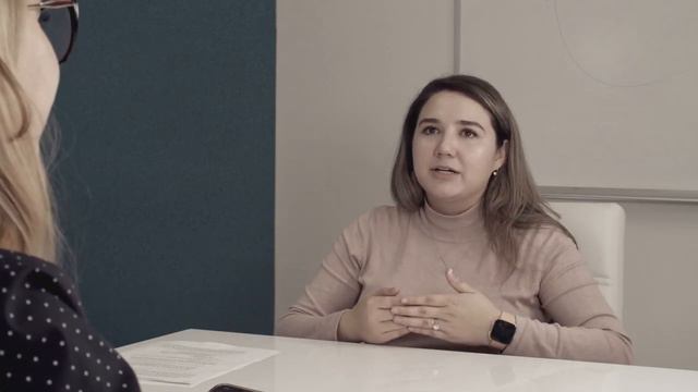How to become a Product Manager. Anna Naumova & Nayeli Cortina, a Senior Product manager at Zello.