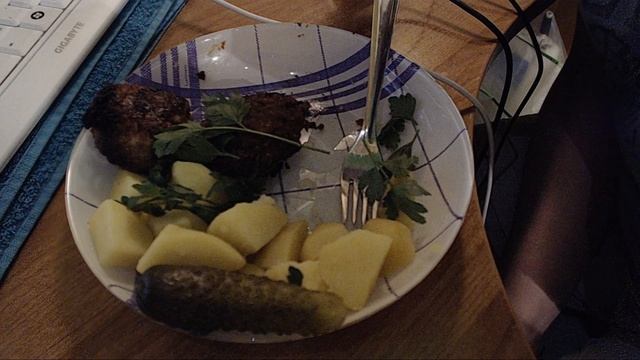 ASMR КАРТОШКА С КОТЛЕТАМИ