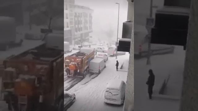 ГРУЗОВИК РАЗБИЛ все Машины. Авария, Гололёд, Снег,ДТП,