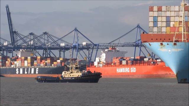Fully loaded Majestic Maersk departs Felixstowe with help of two 3212 Svitzer tugs 27.10.17