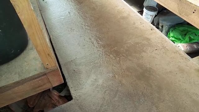 Изготовление полов в теплице.