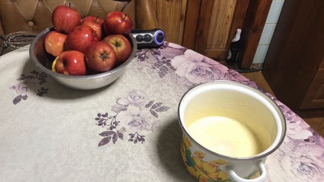 Рецепт шарлотки з яблуками та корицею | Яблучний пиріг | Шарлотка на новий лад ??