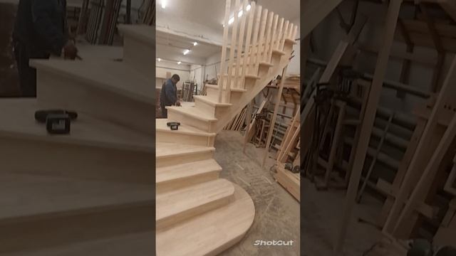 Комплект лестницы из сосны