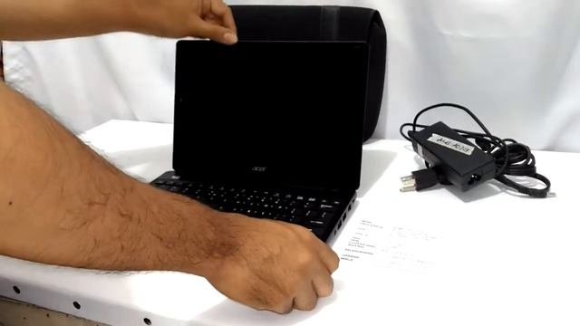 Laptop Bekas-Netbook Acer Aspire One 725 AMD Second