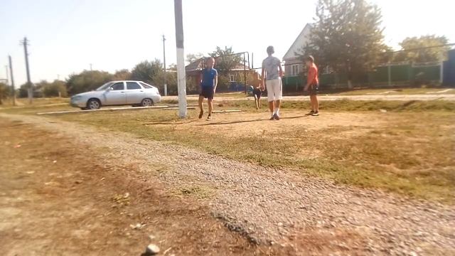 Играем в Навес футбол на улице