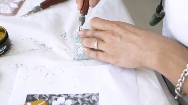 Hannah Jensen - her carving techniques