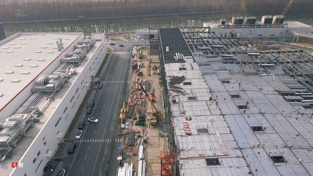 Dec.24Timing record of Model Y leaving the workshop Giga shanghai4K  389