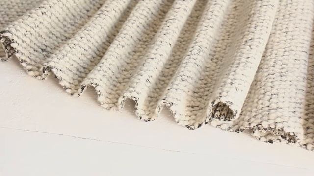 Трикотаж вязанный для свитера