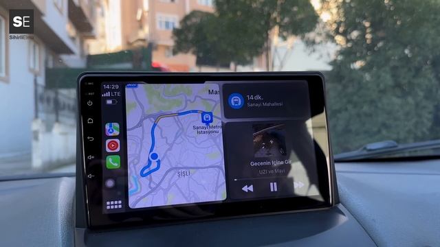 12 yaşındaki arabaya CarPlay takıp denedik!