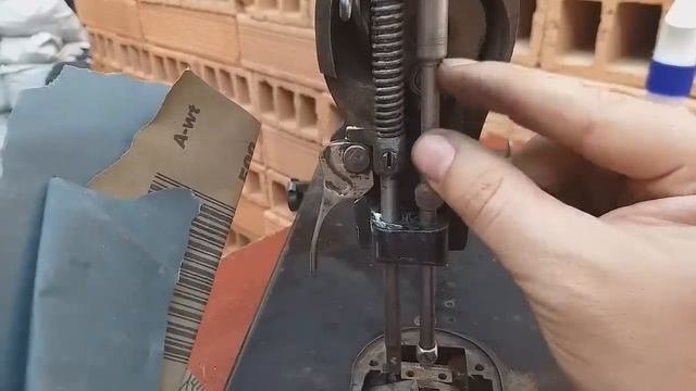 Como RESTAURAR una maquina de coser ANTIGUA