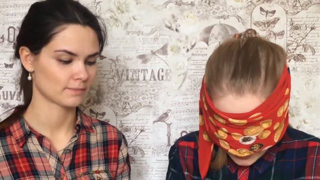Challenge/ СЕСТРА ДЕЛАЕТ МНЕ МАКИЯЖ С ЗАКРЫТЫМИ ГЛАЗАМИ