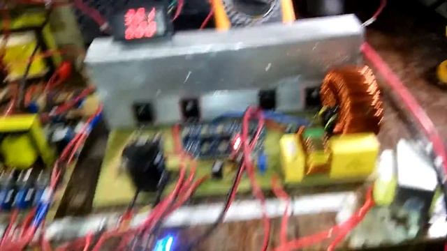 небольшой тест инвертора 24v 220v
