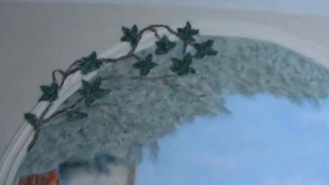 оживили барельеф на кухне.