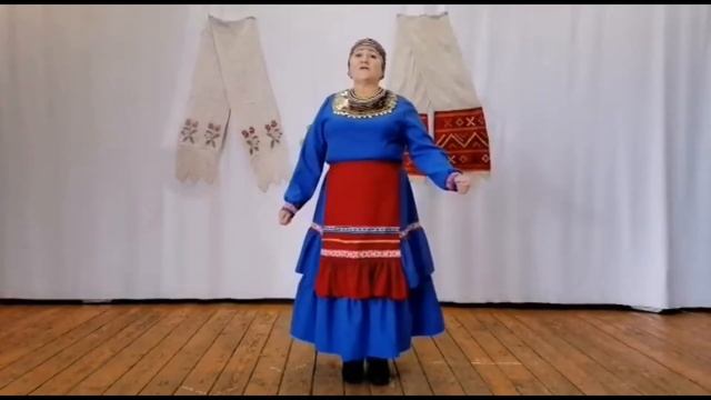 Праздничный концерт ко дню пожилых людей от артистов Мало-Седякского сельского Дома культуры.
