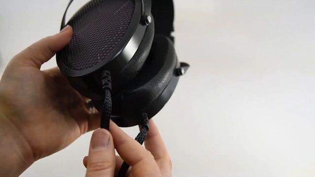 HiFiMan Jade II Headphones Unboxing  Moon Audio