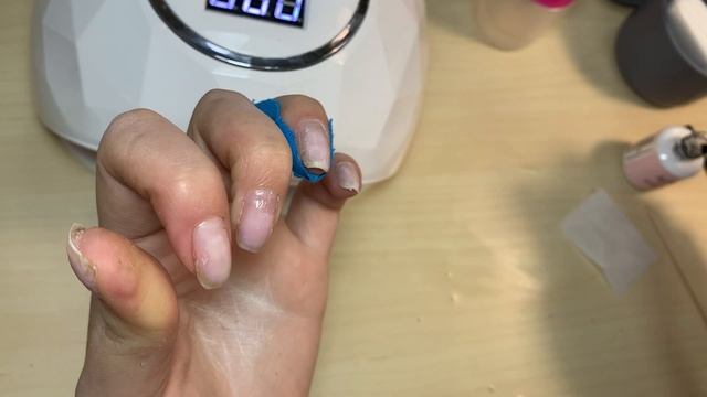 Комбиманикюр и укрепление гелем