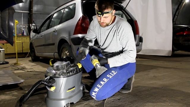 Отмываем салон автомобиля СПУСТЯ 15 ЛЕТ! Что для этого нужно?