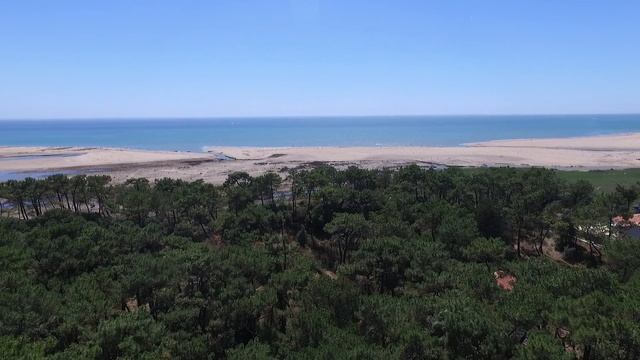 La Faute sur Mer - casse de la belle Henriette vue sur la réserve et l'océan