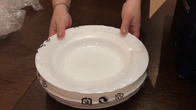 Огляд Сервіз Luminarc Cadix з 19 предметів з Розетка