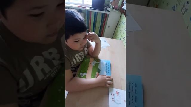 Развивающие занятия по книжкам с наклейками часть 2