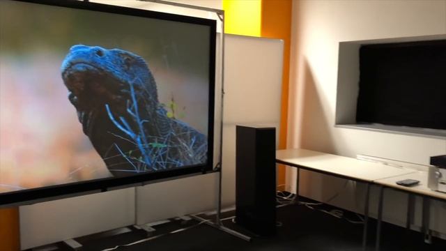 LG Presto HU80KSW 4K Laserbeamer HU80KG Vorstellung / Erste Eindrücke