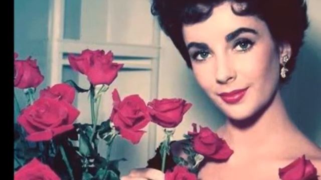 ELIZABETH TAYLOR  RECUERDOS  1